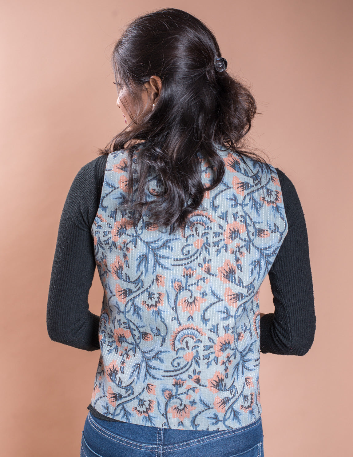 Grey Floral Kantha V Neck Waistcoat / Jacket