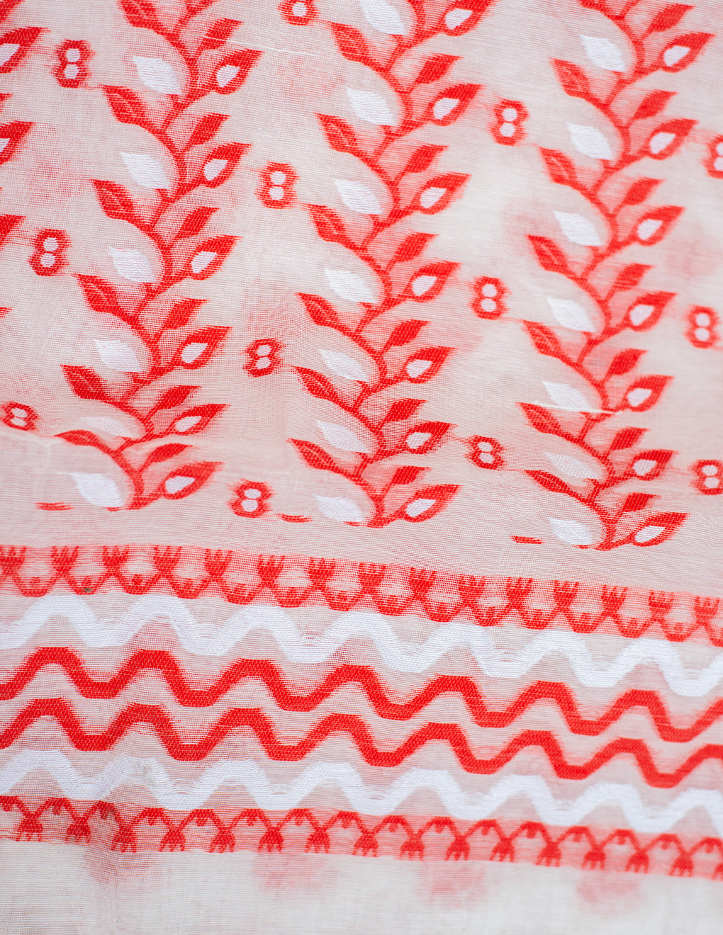 White & Red Handloom Cotton Soft Jamdani Saree