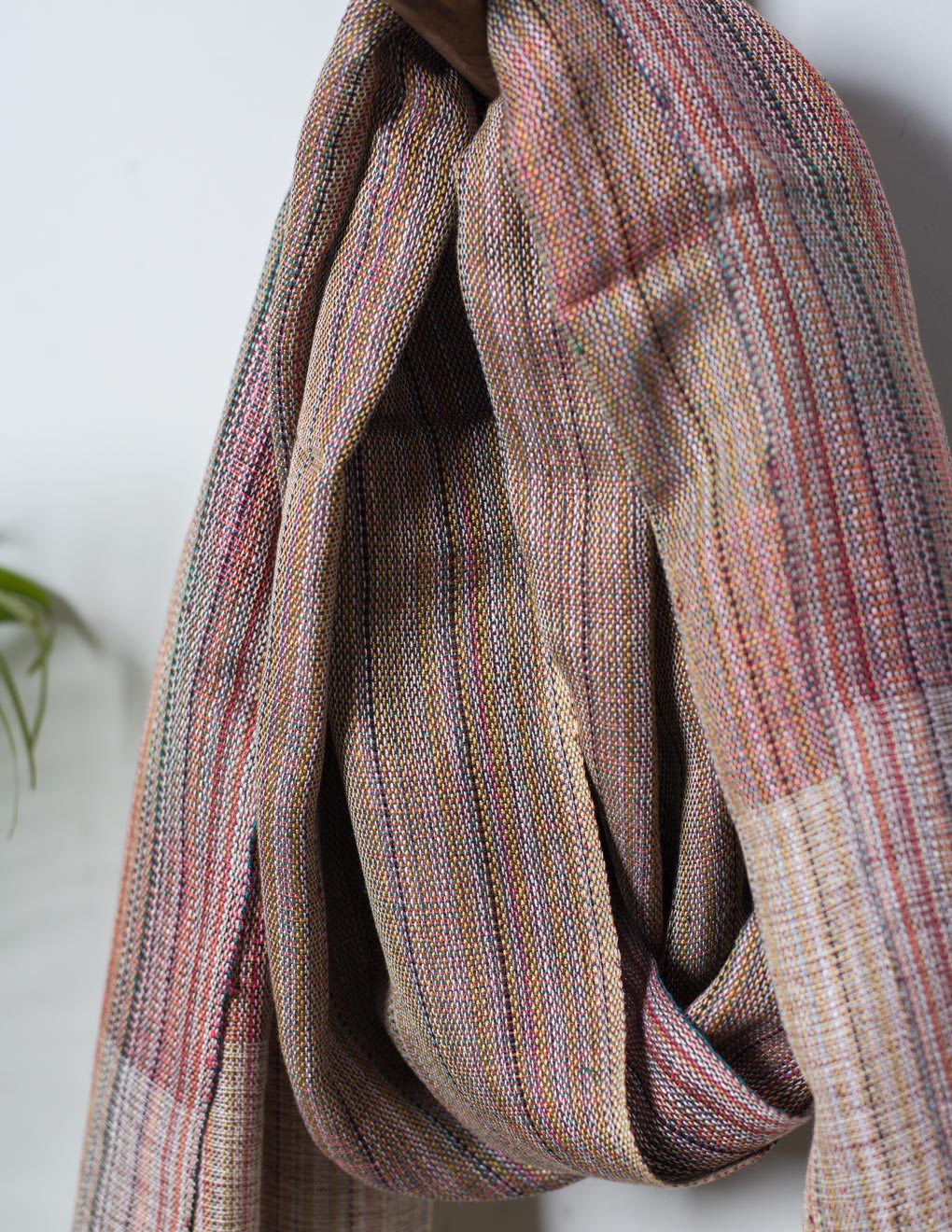 Pink Handloom Cotton Matka Silk Stole