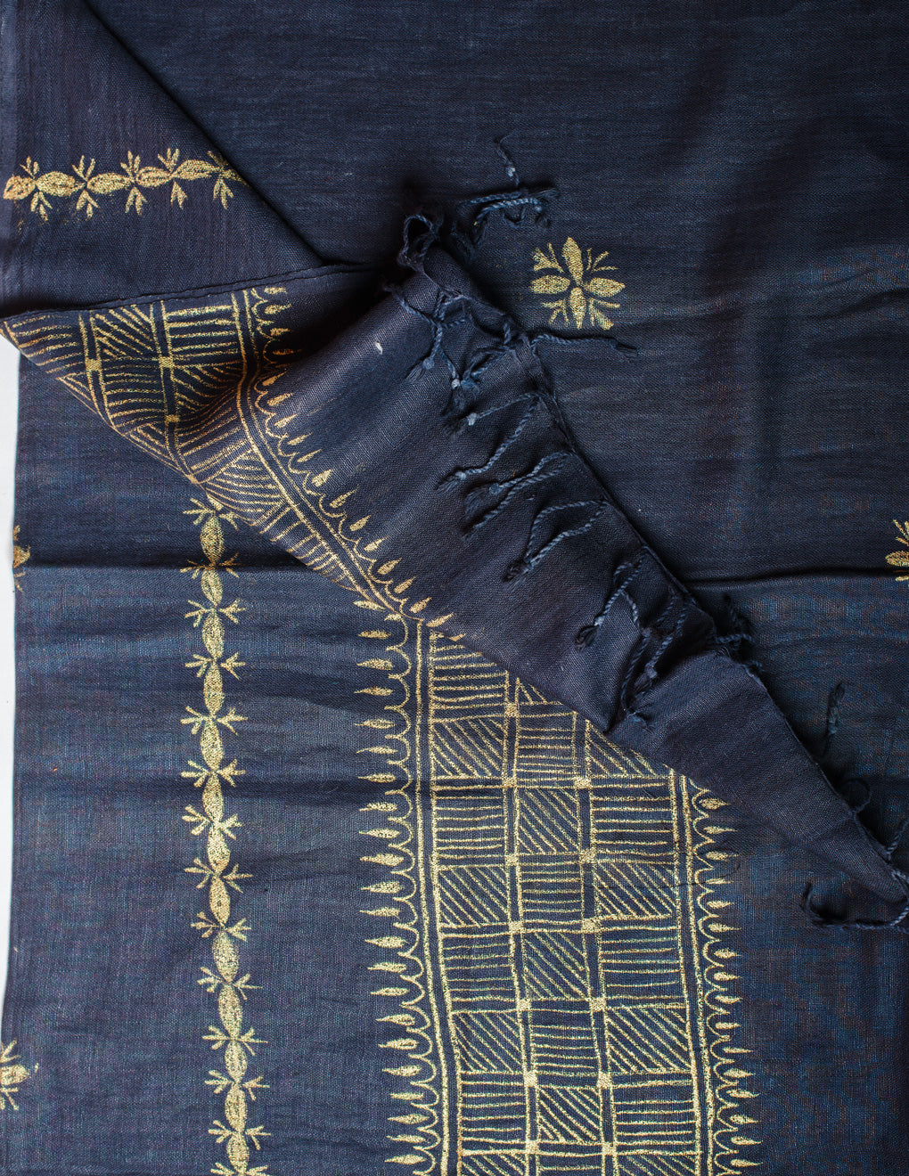 Black Woven Bhagalpuri Linen Stole