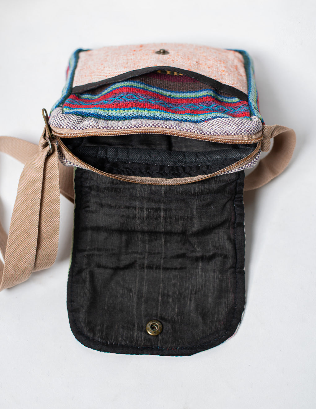 Multicolored Natural Fiber Unisex Sling Bag