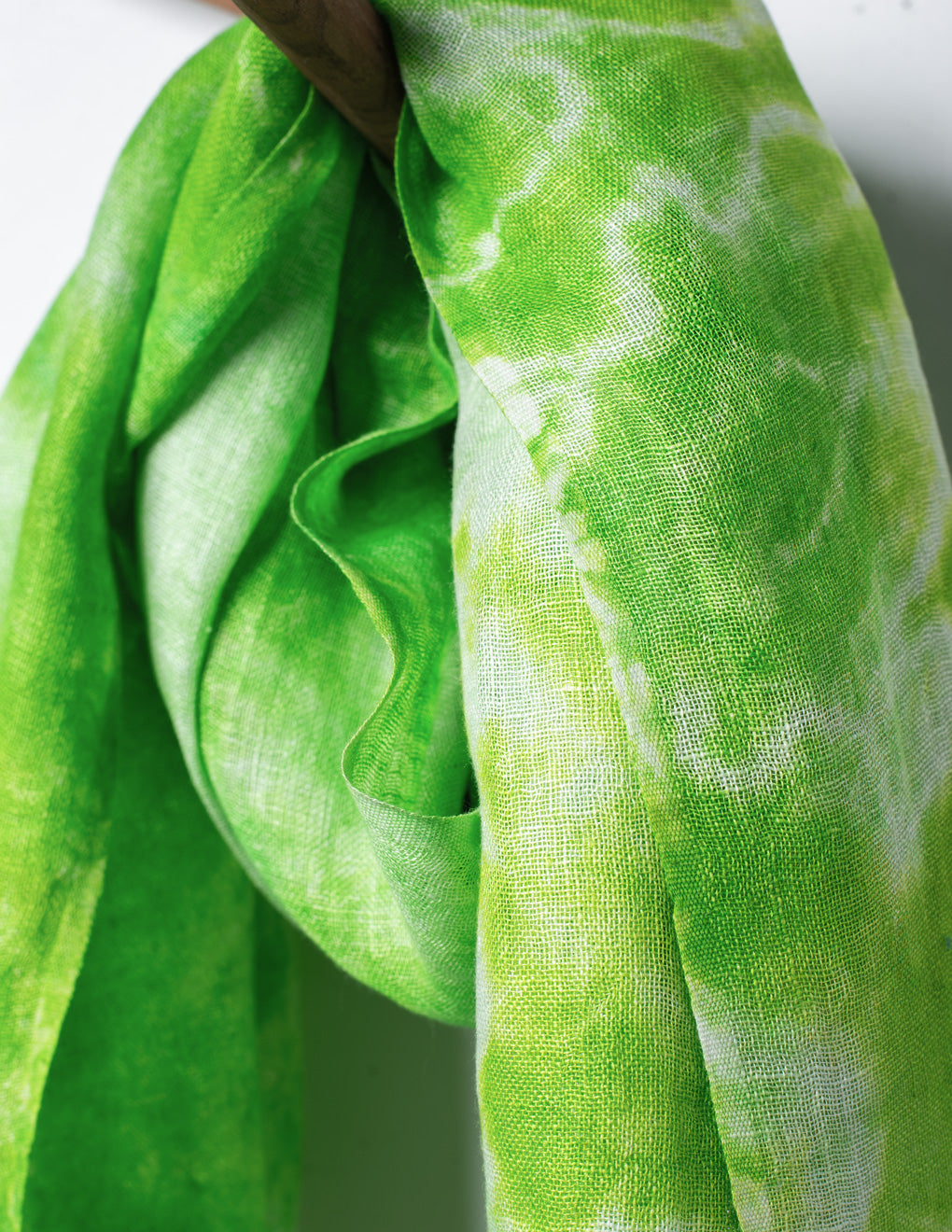 Green Shibori Woven Bhagalpuri Linen Stole