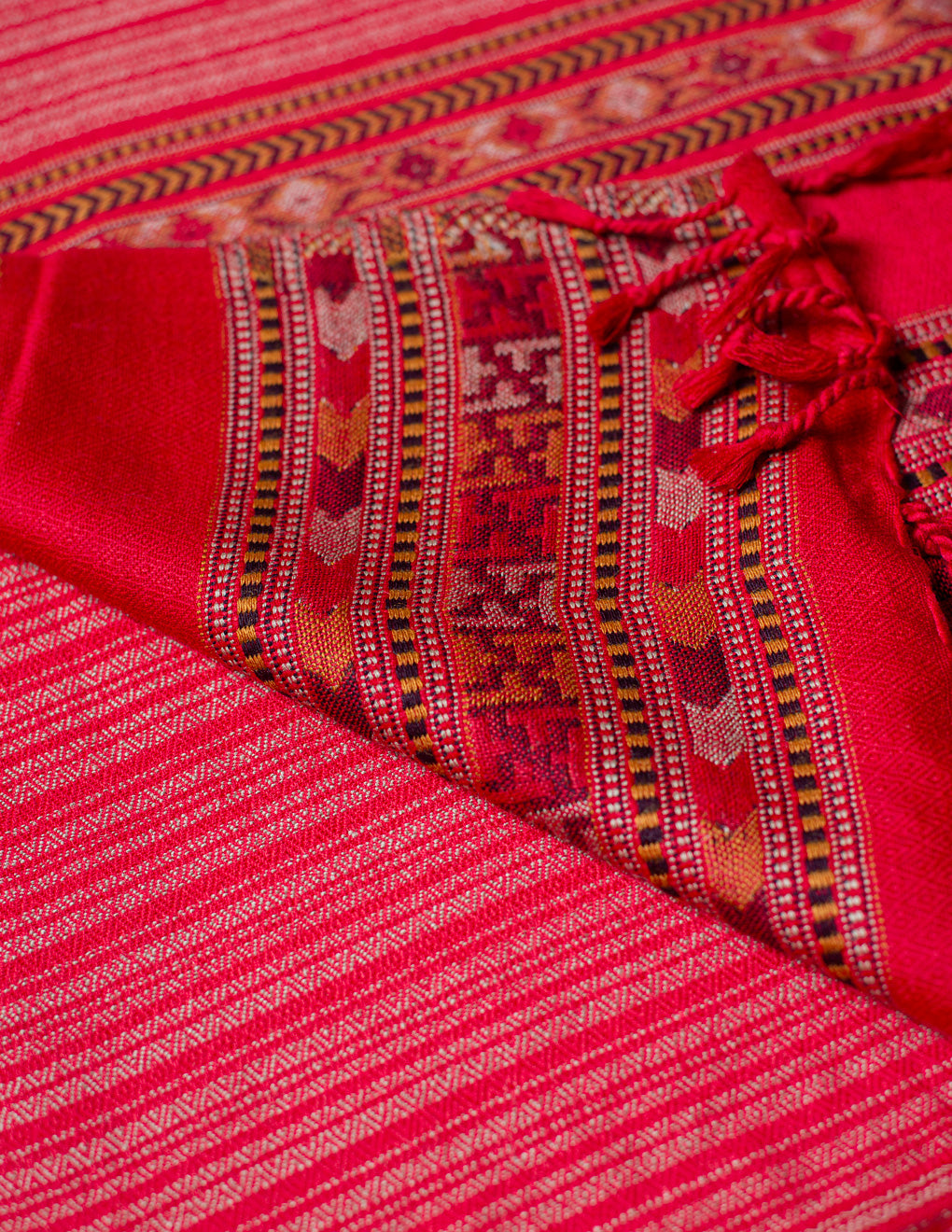 Red Pure Handwoven Woollen Stole