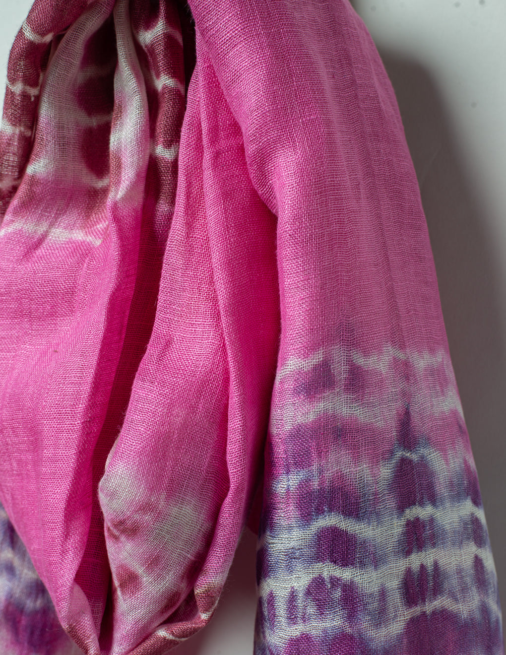 Pink Shibori Woven Bhagalpuri Linen Stole