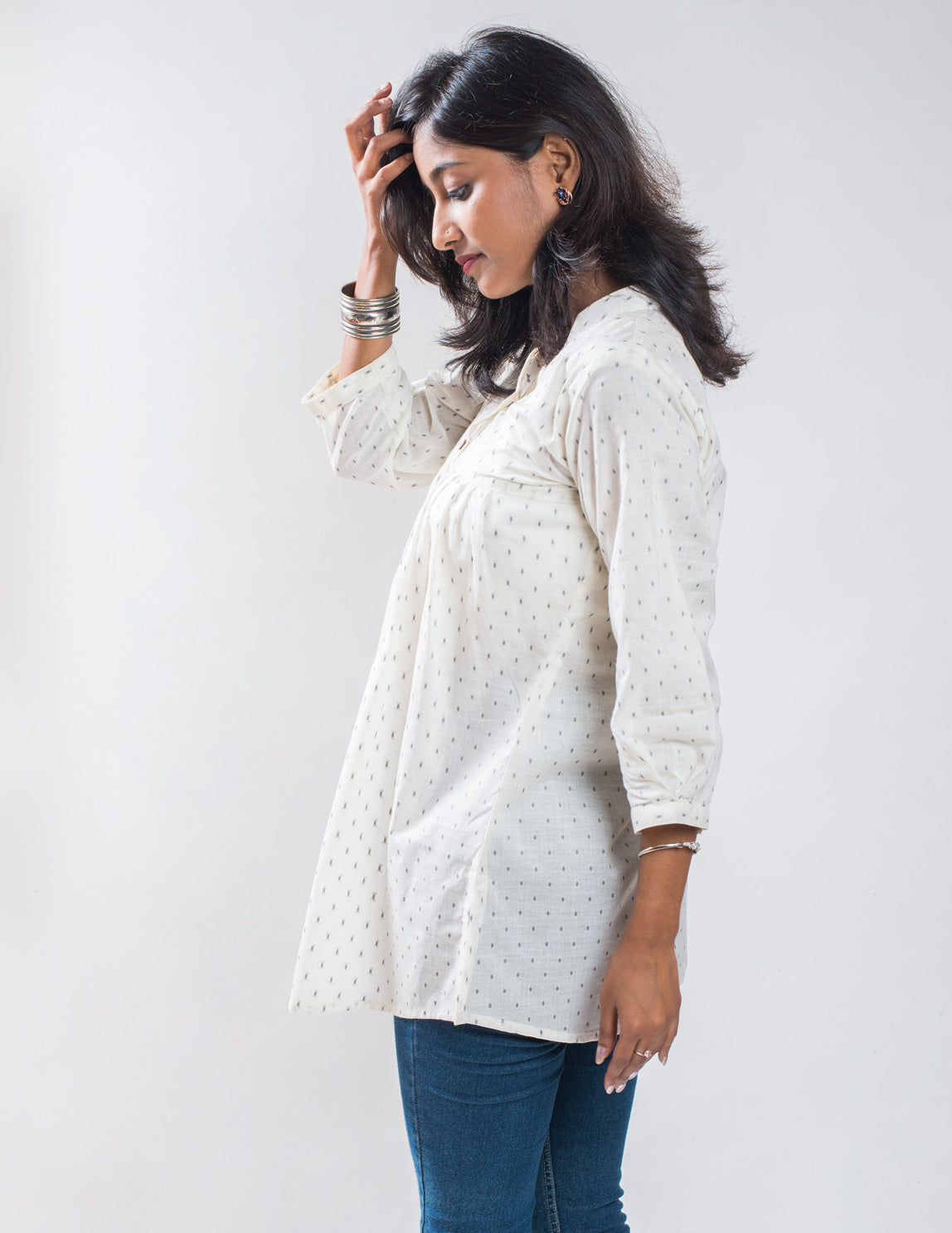 White Cotton Jacquard Short Kurta