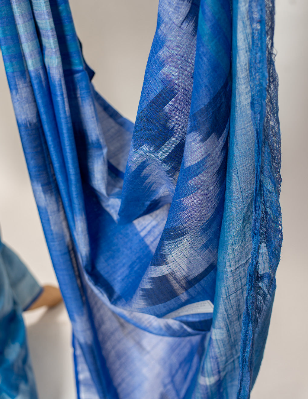 Blue Ikkat Linen Handloom Saree