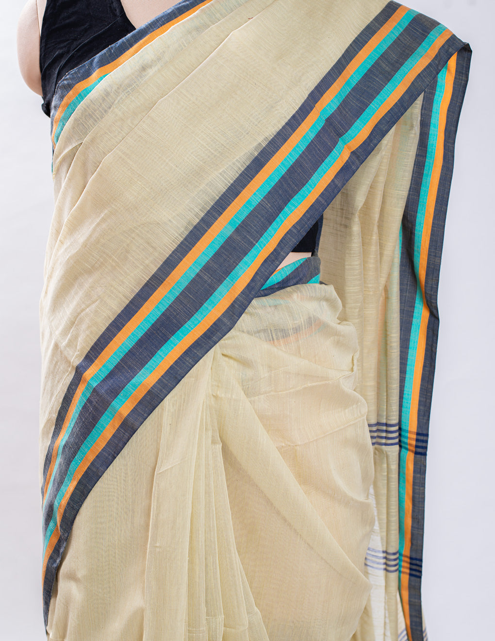 Beige Plain Cotton Handloom Saree