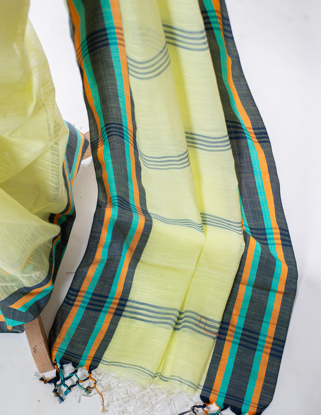 Plain Cotton Handloom Saree