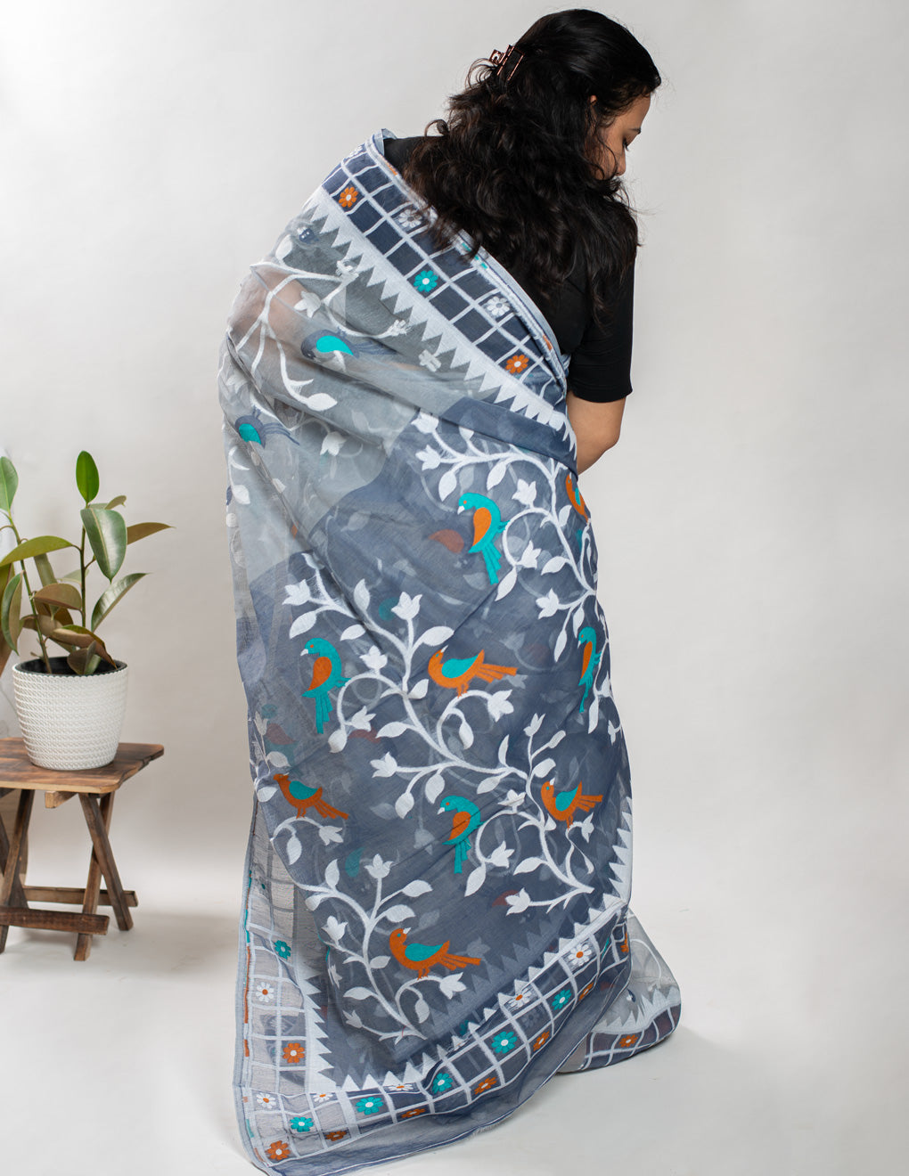 Grey Handloom Pure Cotton Jamdani Saree