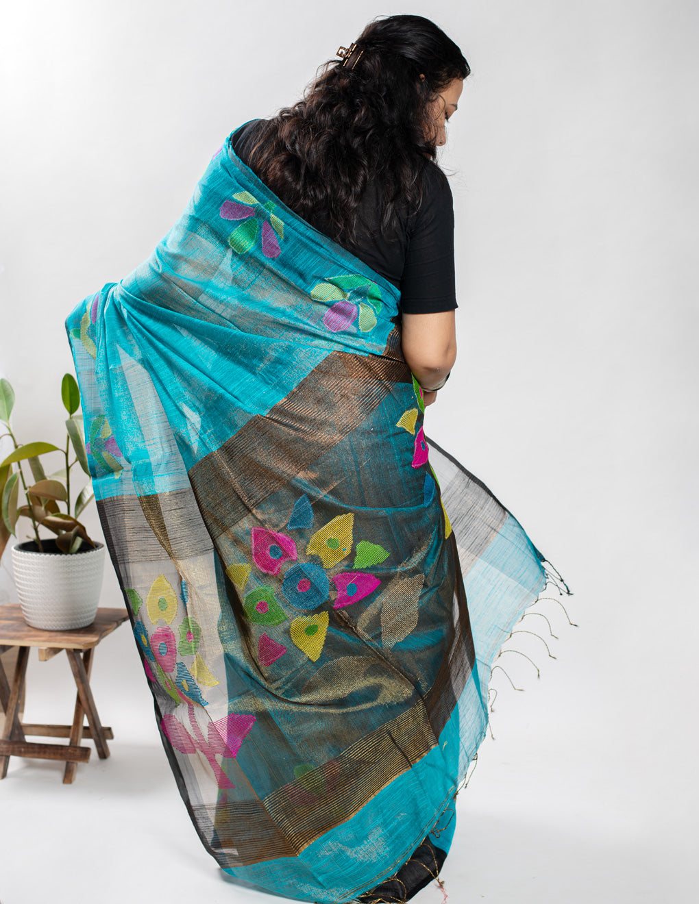 Blue Handloom Muslin Tissue Jamdani Saree