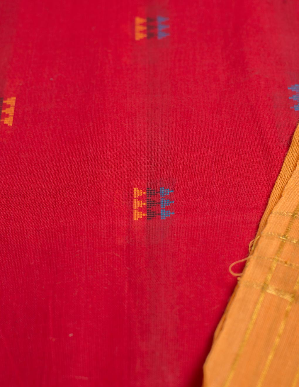 Red Handloom Cotton Woven Unstitched Suit