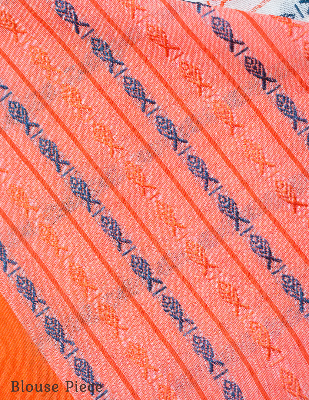 Handloom Cotton Small Fish Motif Saree