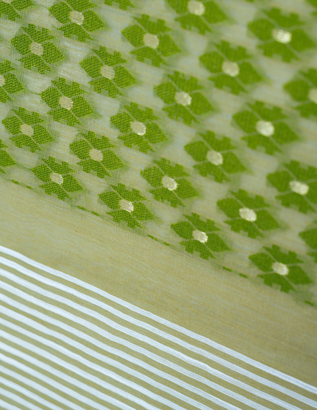 White & Green Handloom Cotton Jamdani Saree