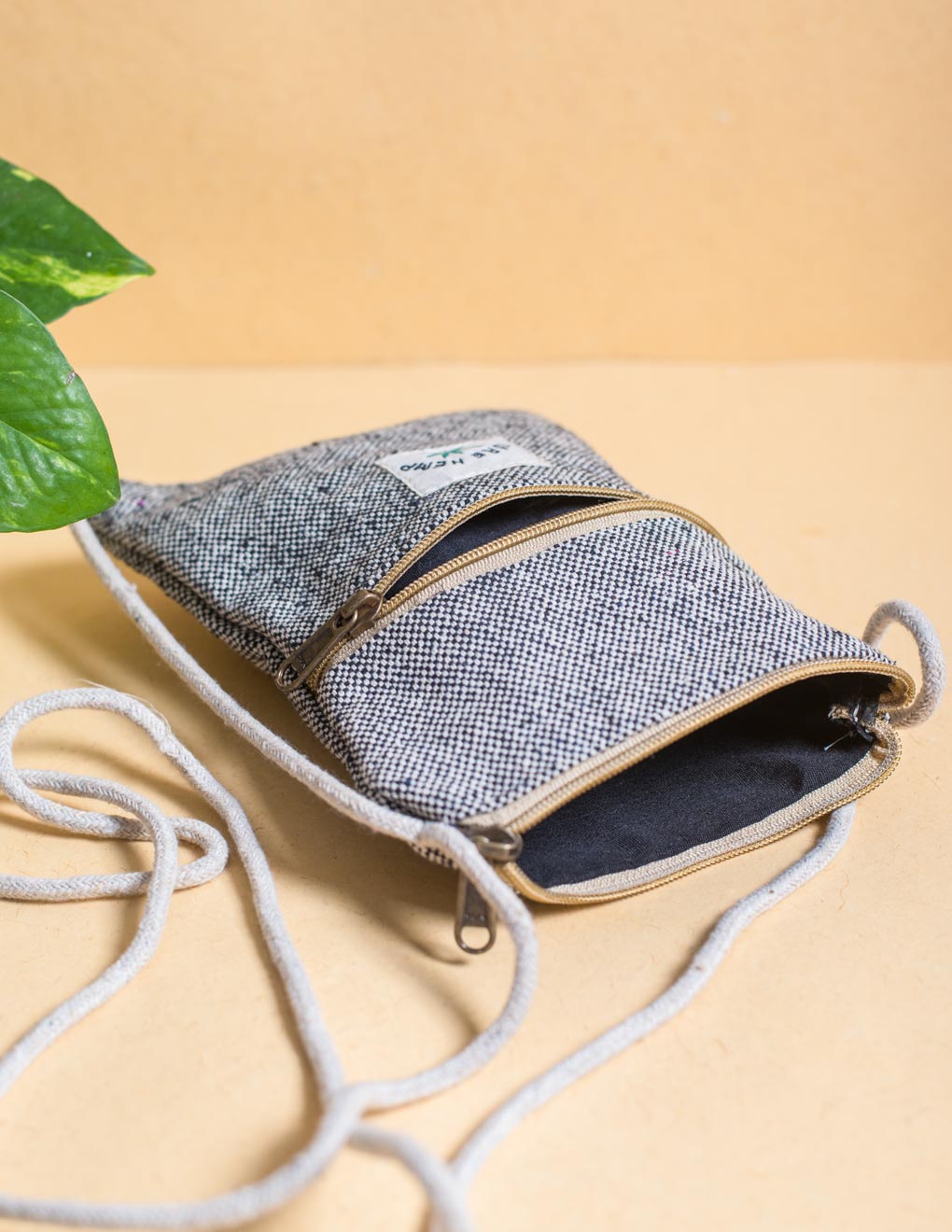 Hemp Mobile Pouch cum Wallet