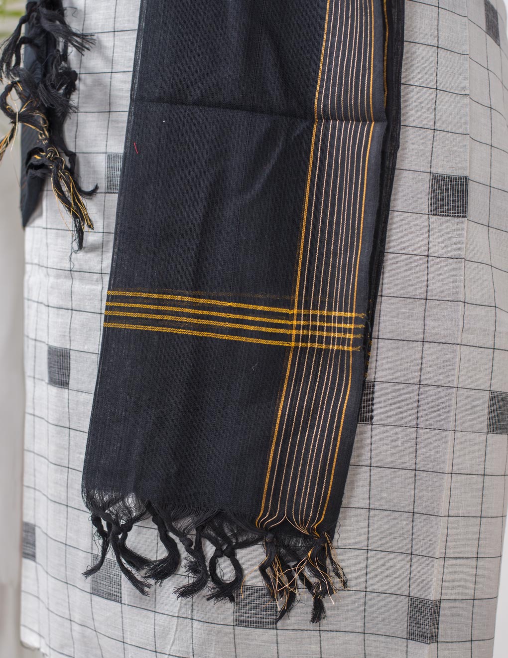 White Check Handloom Cotton Woven Unstitched Suit