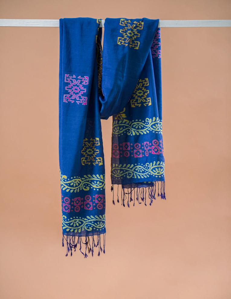 Blue Bengal Kantha Viscose Stole - Artytales